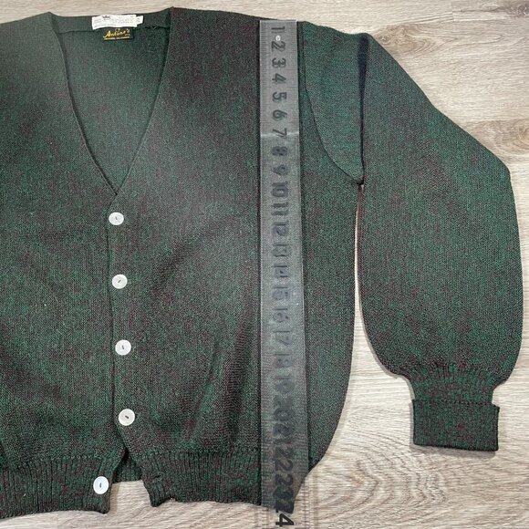 100% Alpaca Grandpa Cardigan - Picture 8 of 13